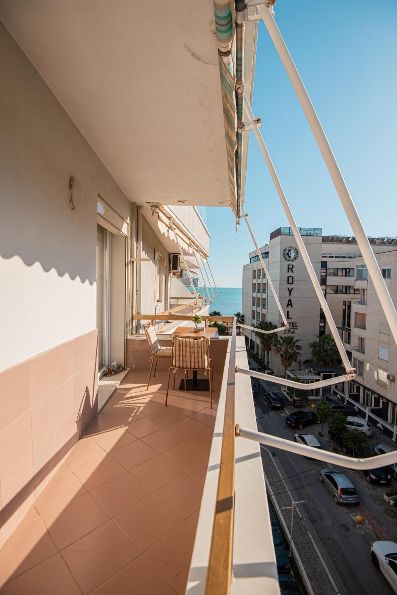 דורס Vivi'S Seaside Apartment מראה חיצוני תמונה